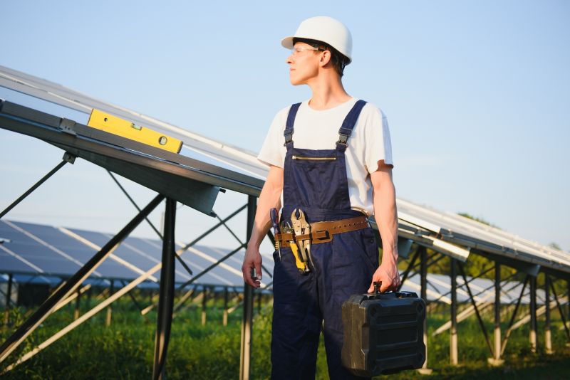 Solar Panel Repair Costs — Cost of Solar Panel Repair